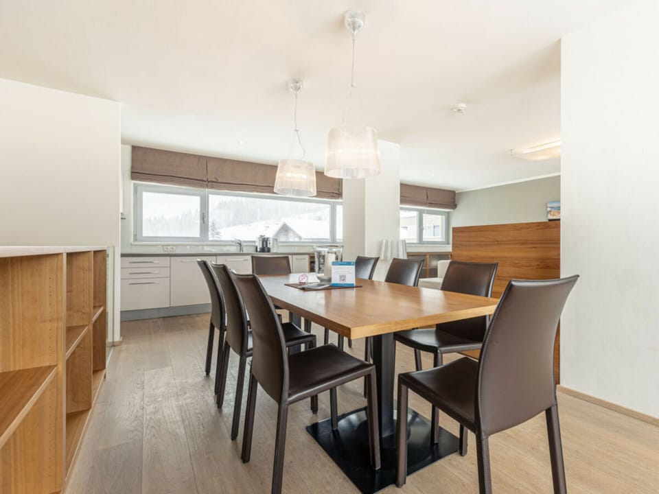 House | Dining