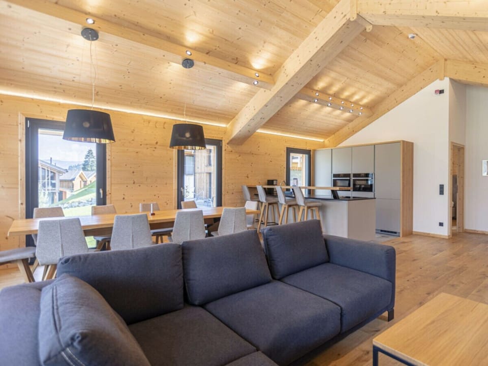 Chalet | Living area