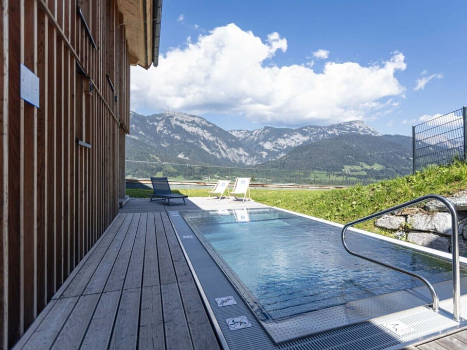 Chalet | Pool | Outdoor pool