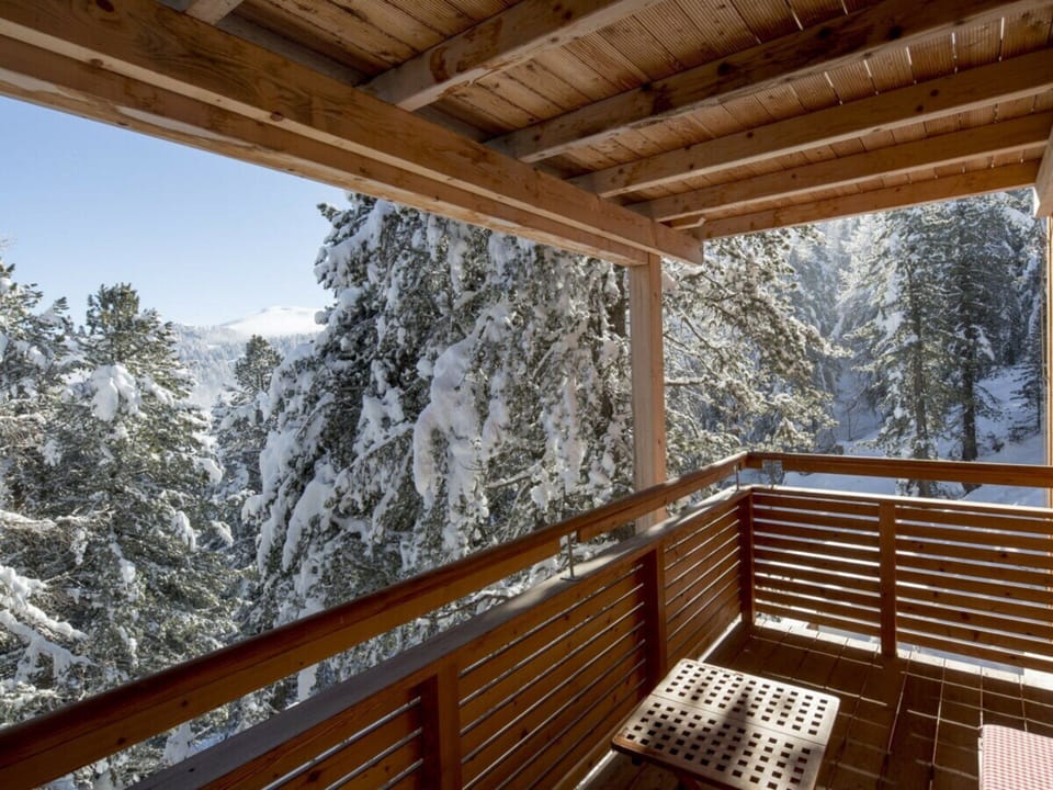 Chalet | Property grounds