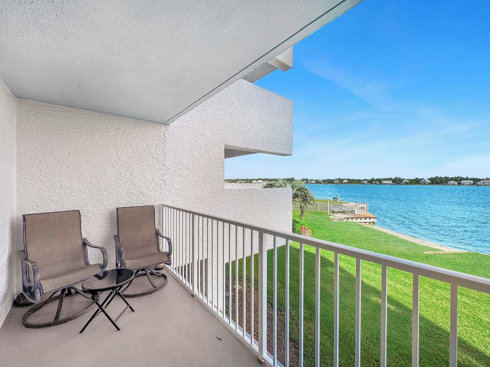 Condo, Multiple Beds, Pool Access, Ocean View (Compass Point 109) | Property grounds