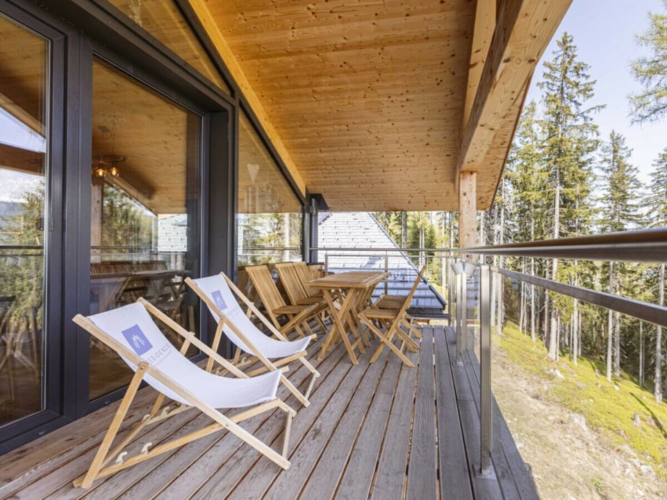 Chalet | Outdoor dining