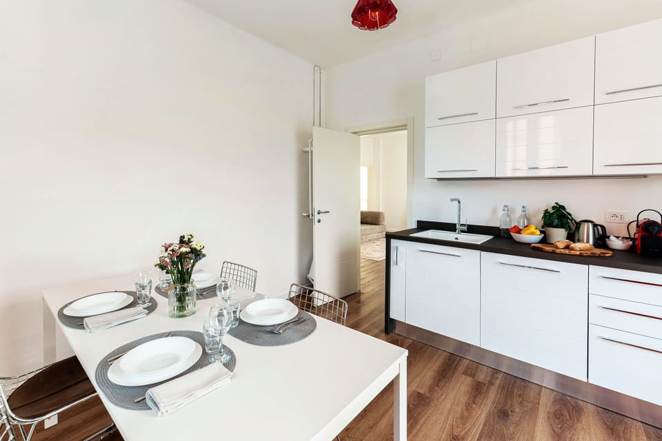 Apartment, Lake View | Dining