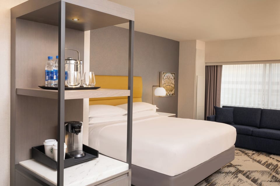 Premium bedding, in-room safe, desk, iron/ironing board