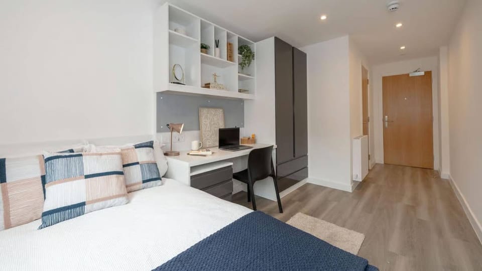 Student Only Currus Court Apartment in Canterbury