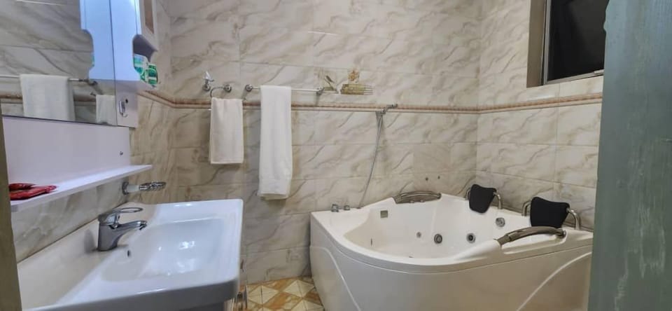 Gezana Guest House Bed and Breakfast in Africa