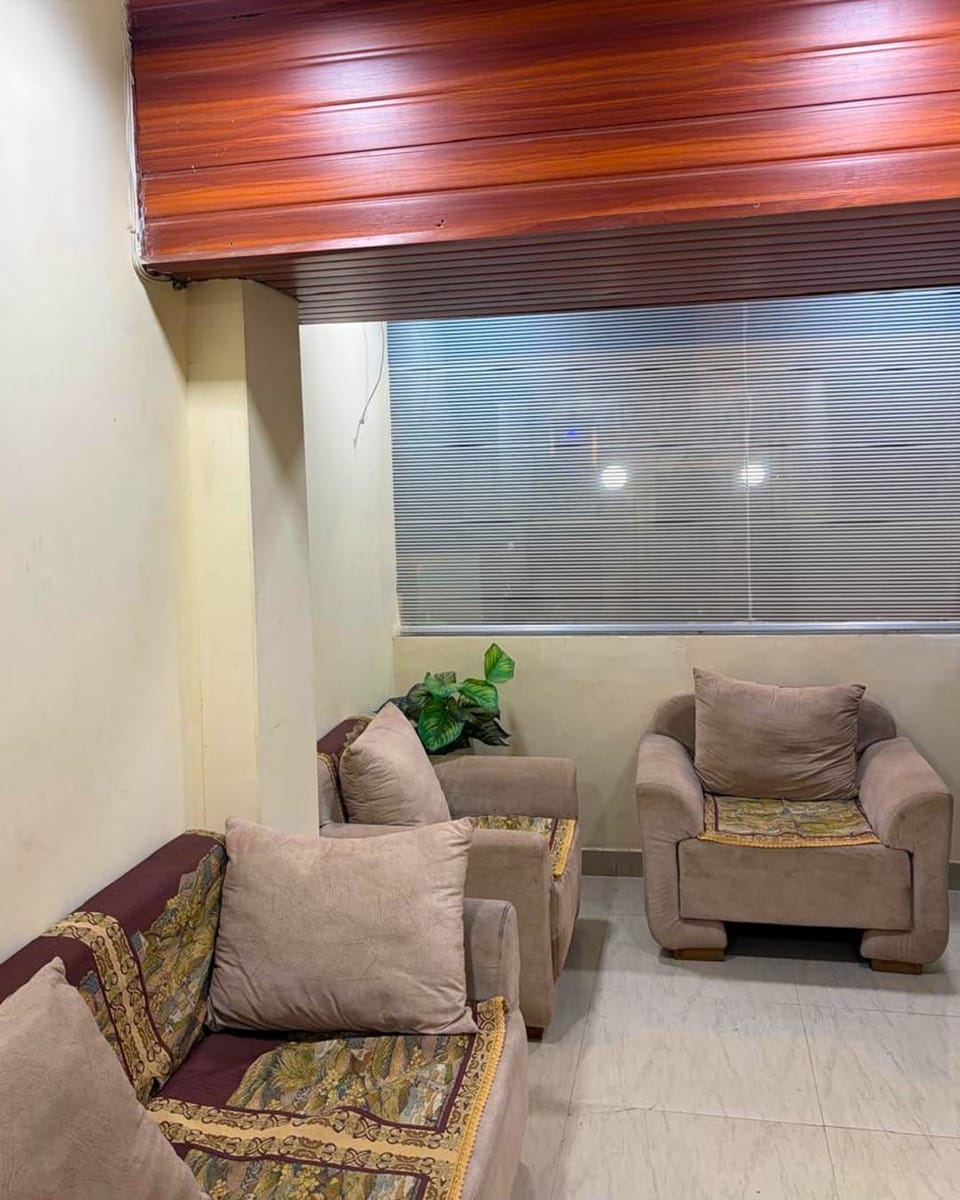 Hotel 7 Haven Bed and Breakfast in Mumbai