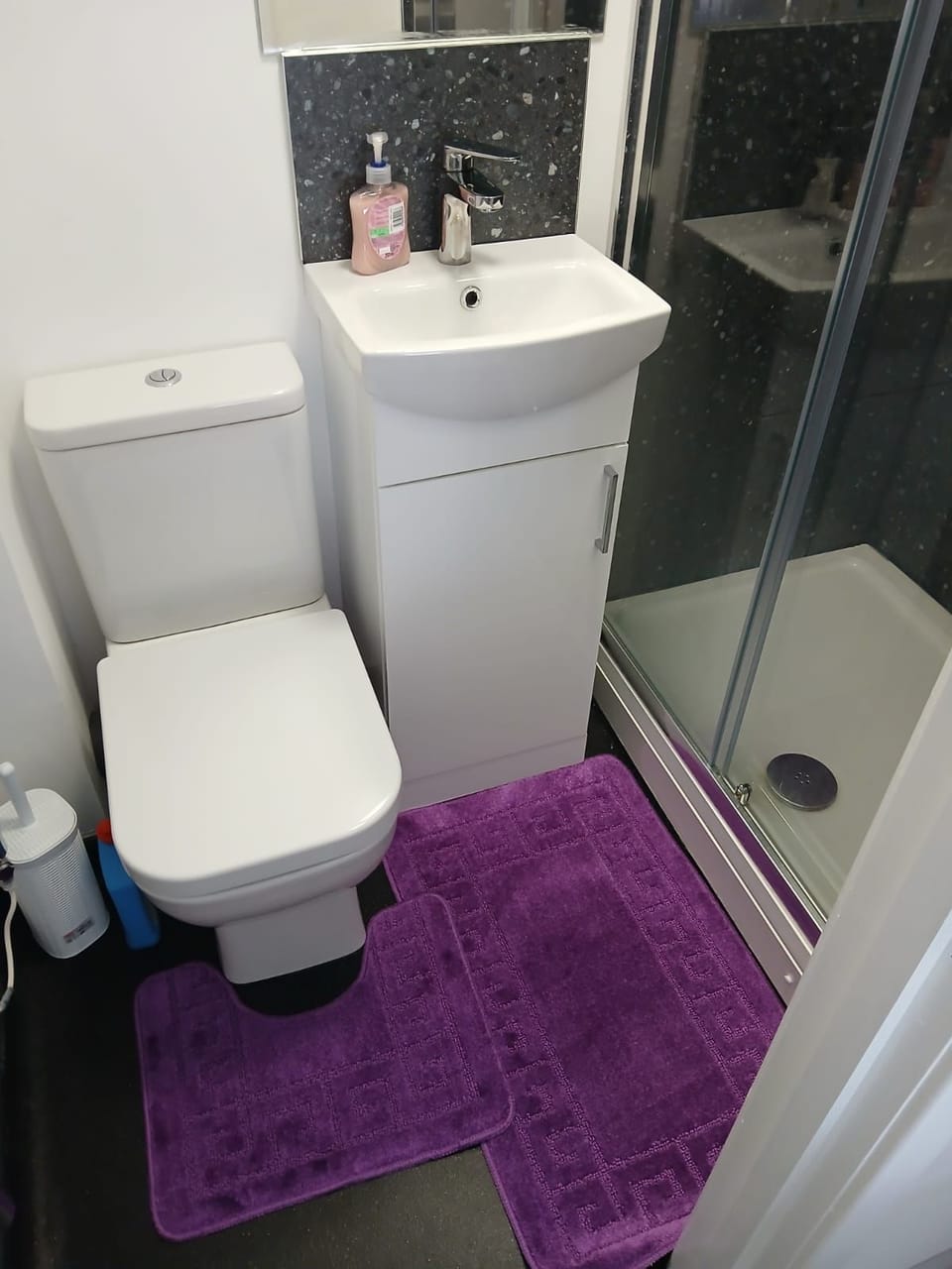 Ridgeways Premium House Bed and Breakfast in Bristol