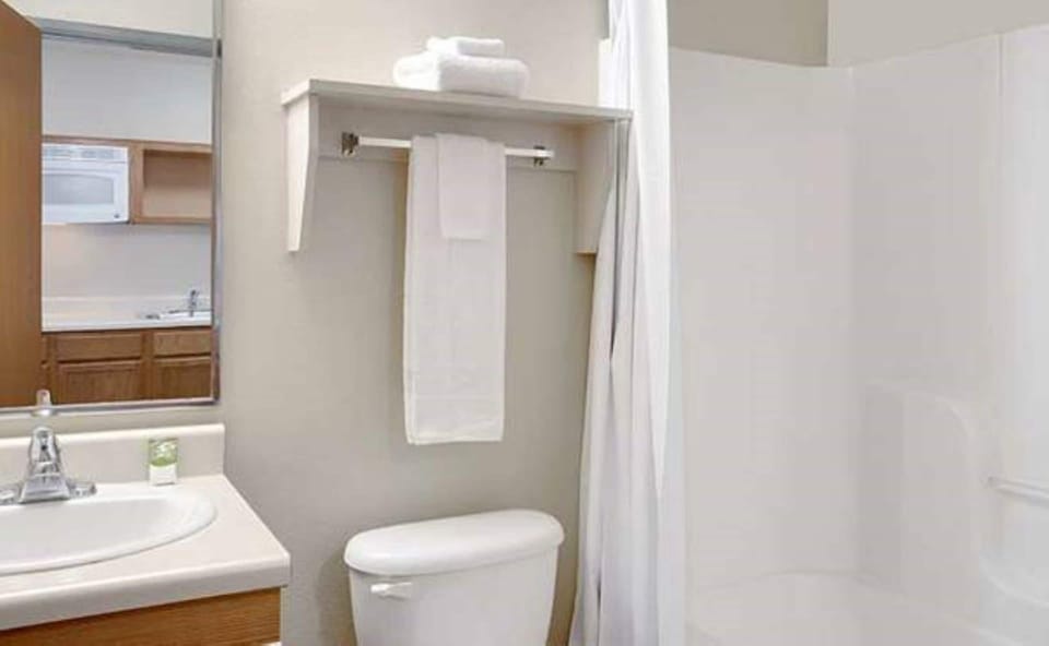 WoodSpring Suites Lincoln Northeast I-80 Hotel in Lincoln