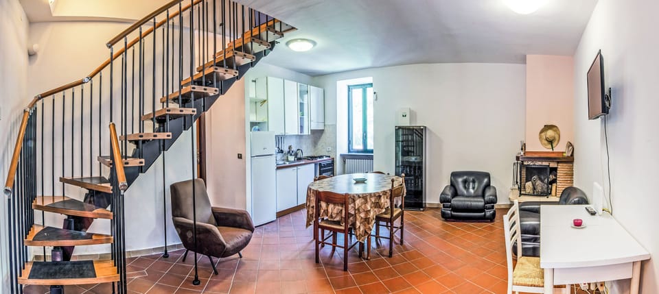 House, 3 Bedrooms, Mountain View | Living area