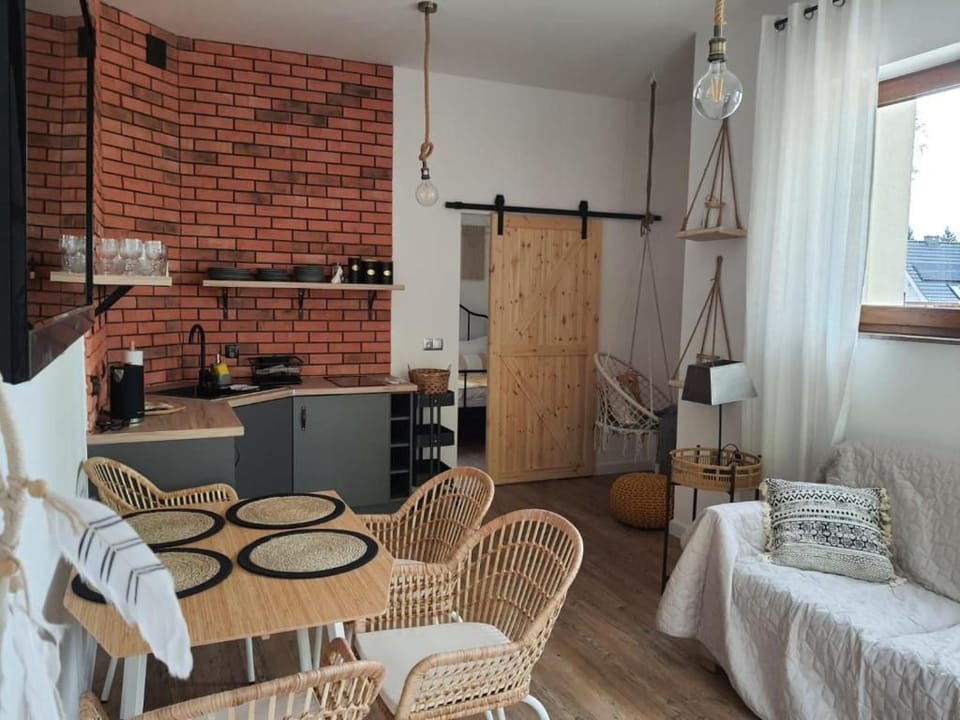 Apartment, Terrace, Garden View | Living area