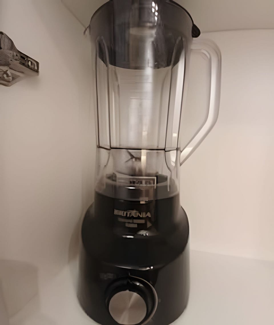 Luxury Apartment | Coffee and/or coffee maker