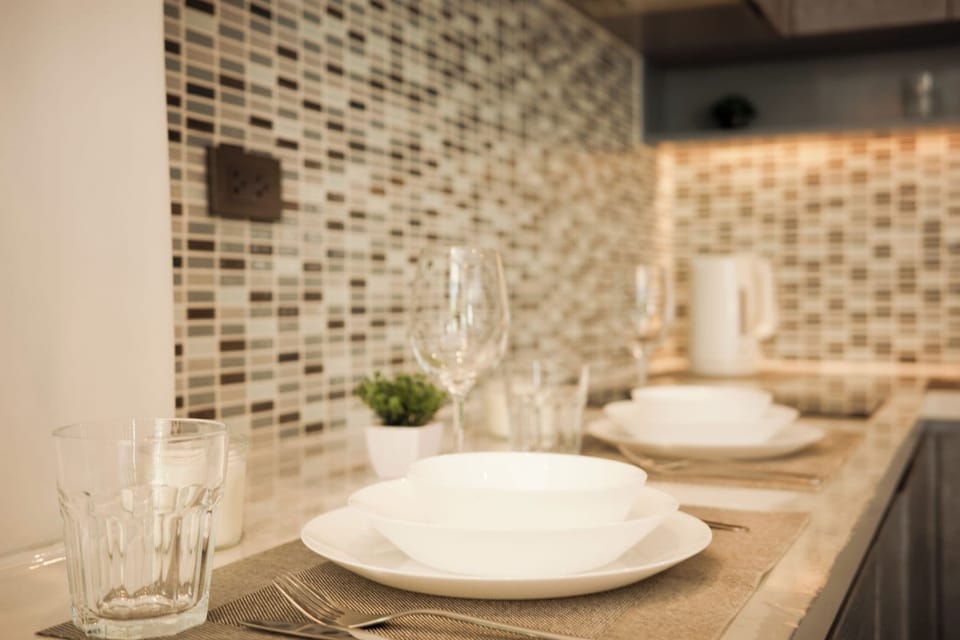 Comfort Apartment, Balcony, Pool View | Private kitchen