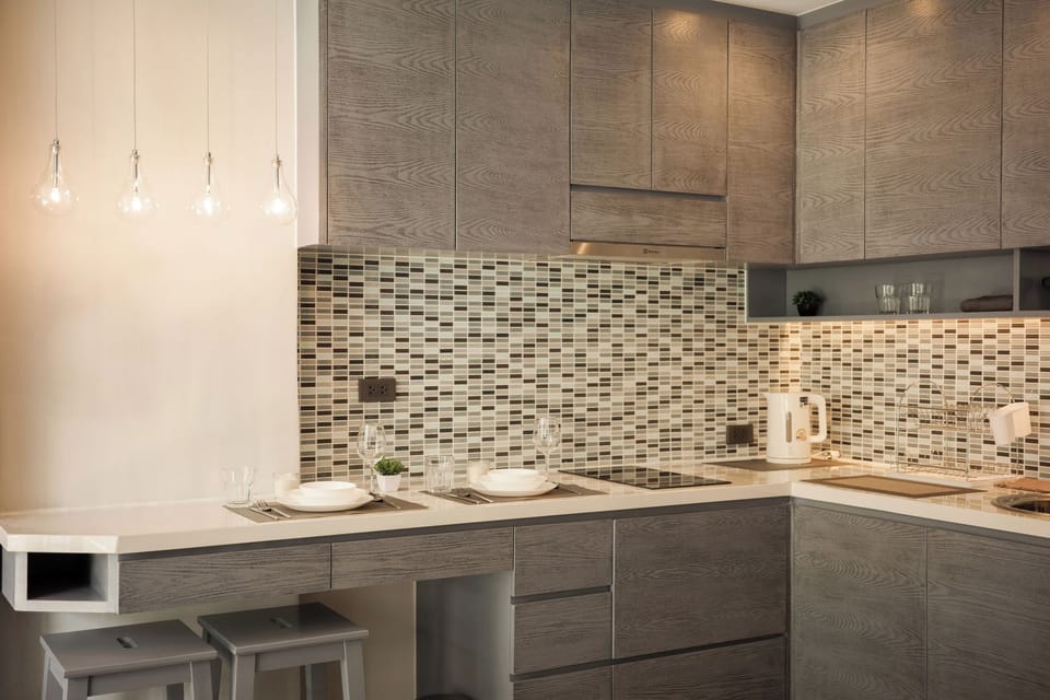 Comfort Apartment, Balcony, Pool View | Private kitchen