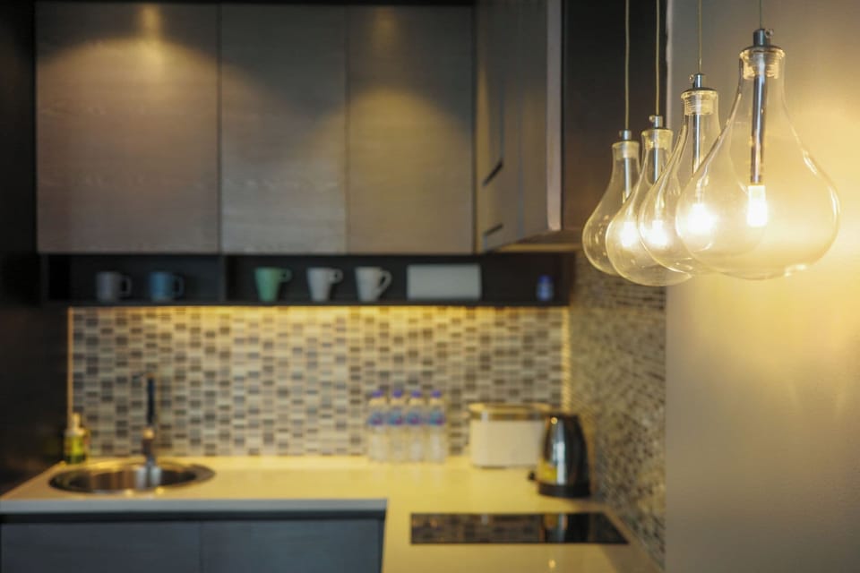 Comfort Apartment, Balcony, Sea View | In-room safe, blackout drapes, iron/ironing board, WiFi (free)