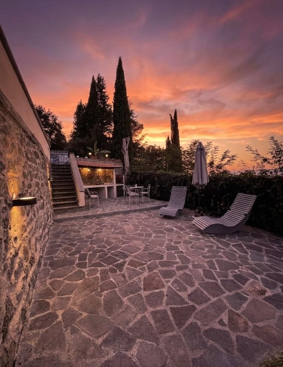 House, 1 Bedroom, Smoking, Garden View | BBQ/picnic area