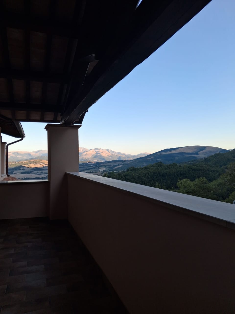Comfort Triple Room, Patio, Mountain View | Property grounds