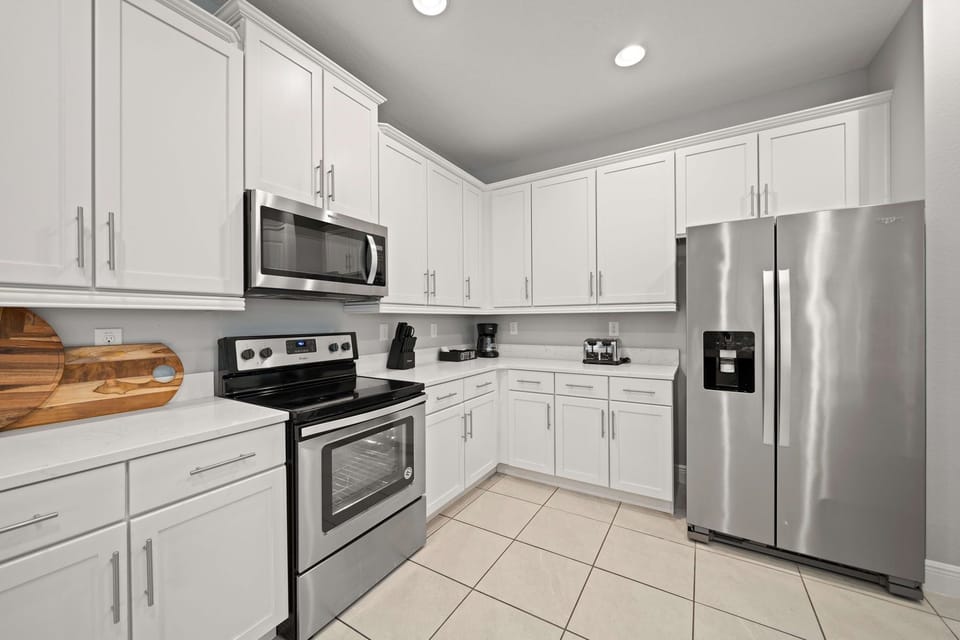 House, Multiple Beds, Pool View (EC282 - Dreamers Paradise - STMAR) | Private kitchen