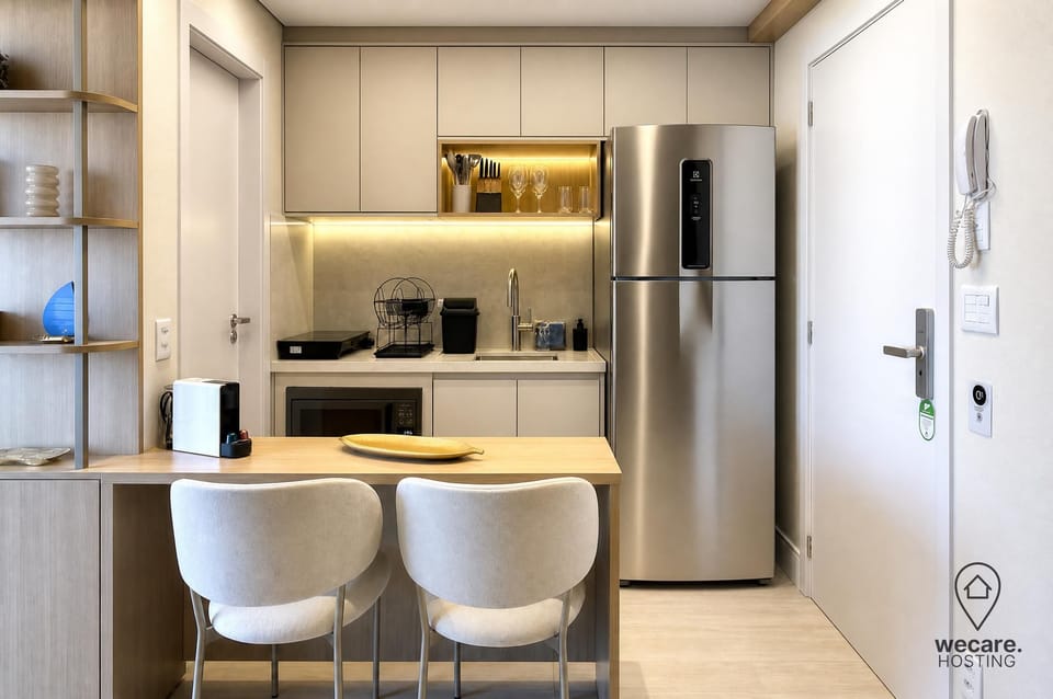 Comfort Apartment, Pool View | Private kitchen