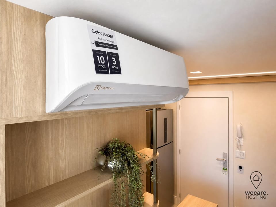 Comfort Apartment, Pool View | Blackout drapes, iron/ironing board, WiFi (free)