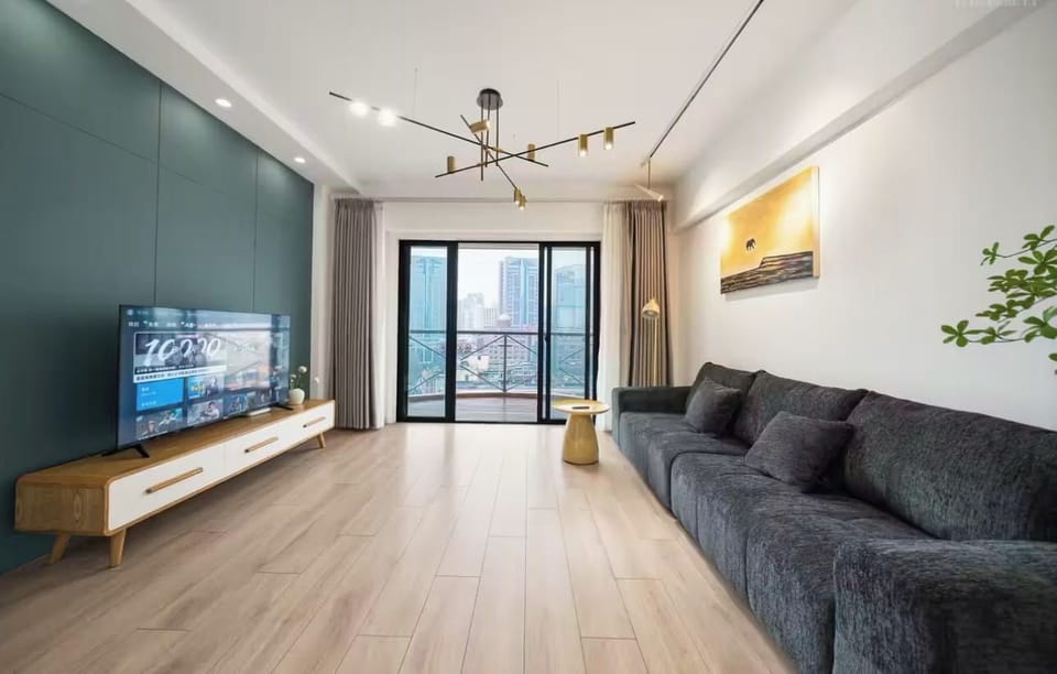 Tonight Homestay East Nanjing Road Shanghai Guangli Building Hotel in Shanghai