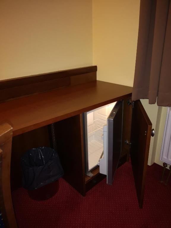 Single Room | Interior