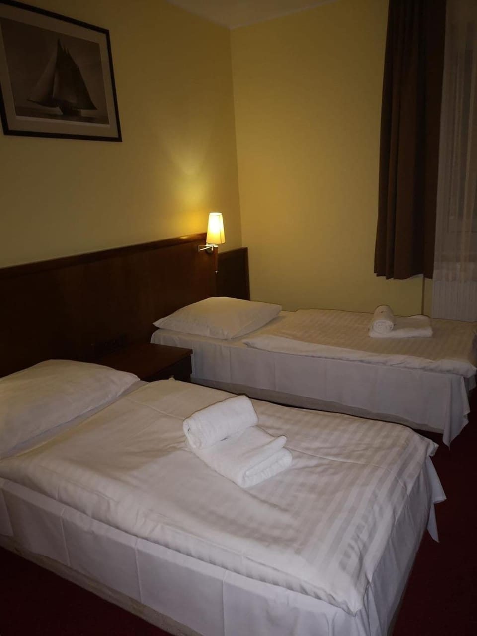Desk, iron/ironing board (on request), WiFi (free), bed sheets