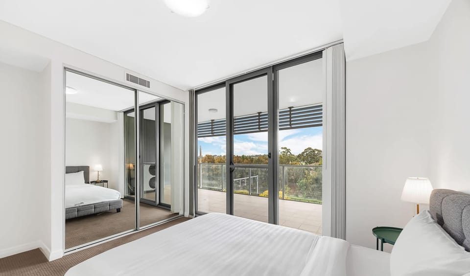 Metawisebnb 1BR Stay Near Canterbury Station Apartment in Sydney