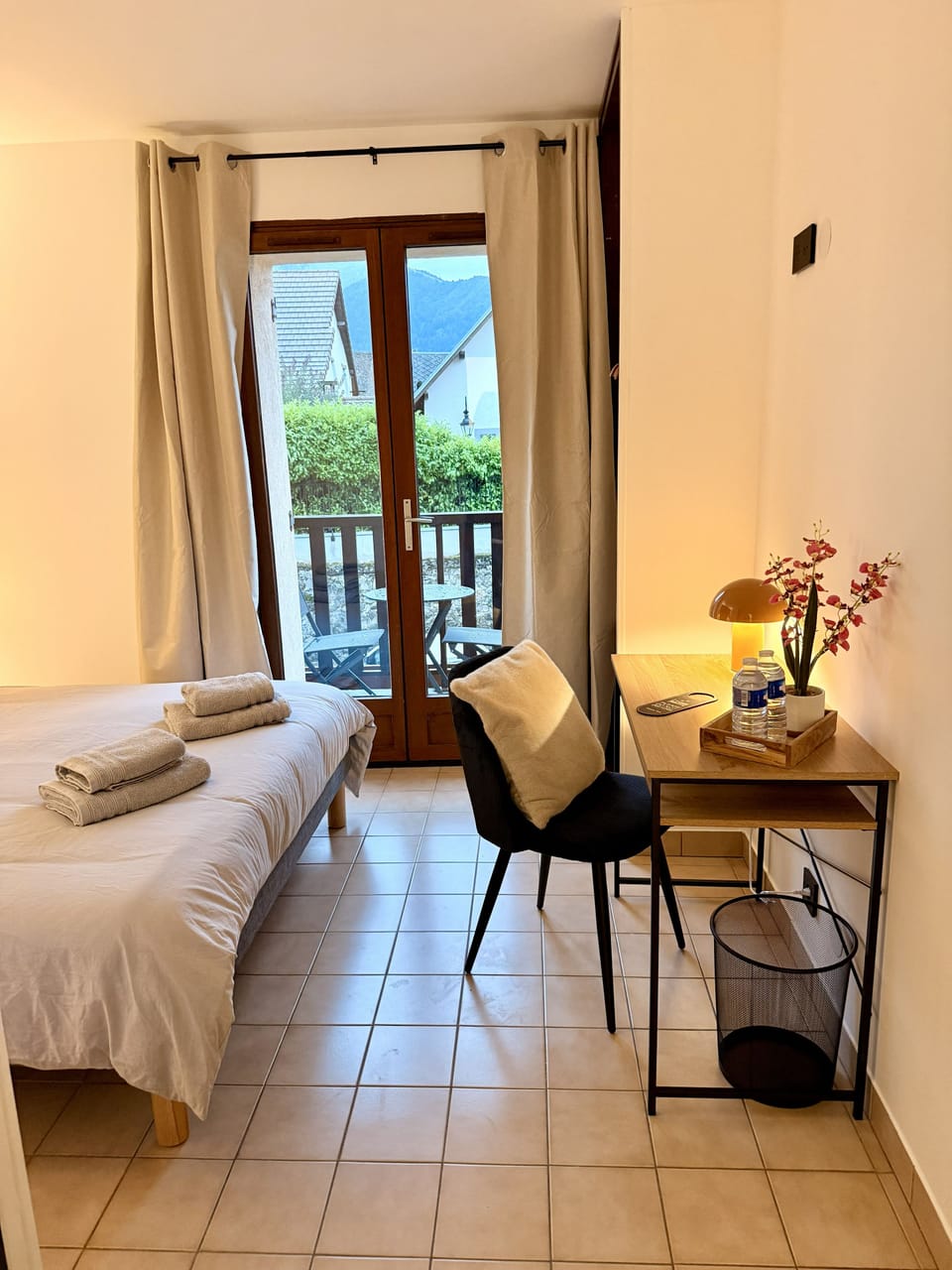 Comfort Double Room, Balcony, Mountain View | WiFi (free)