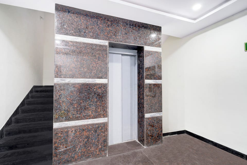 Townhouse Oak L B Nagar Metro Station Hotel in Hyderabad