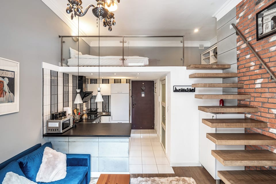Studio | Living area