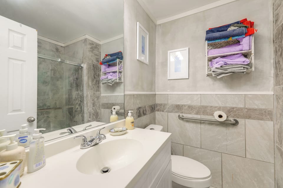 Walk to Ocean! Family Condo in North Topsail Beach Apartment in North Topsail Beach