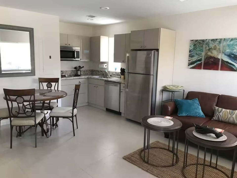 House | 1 bedroom