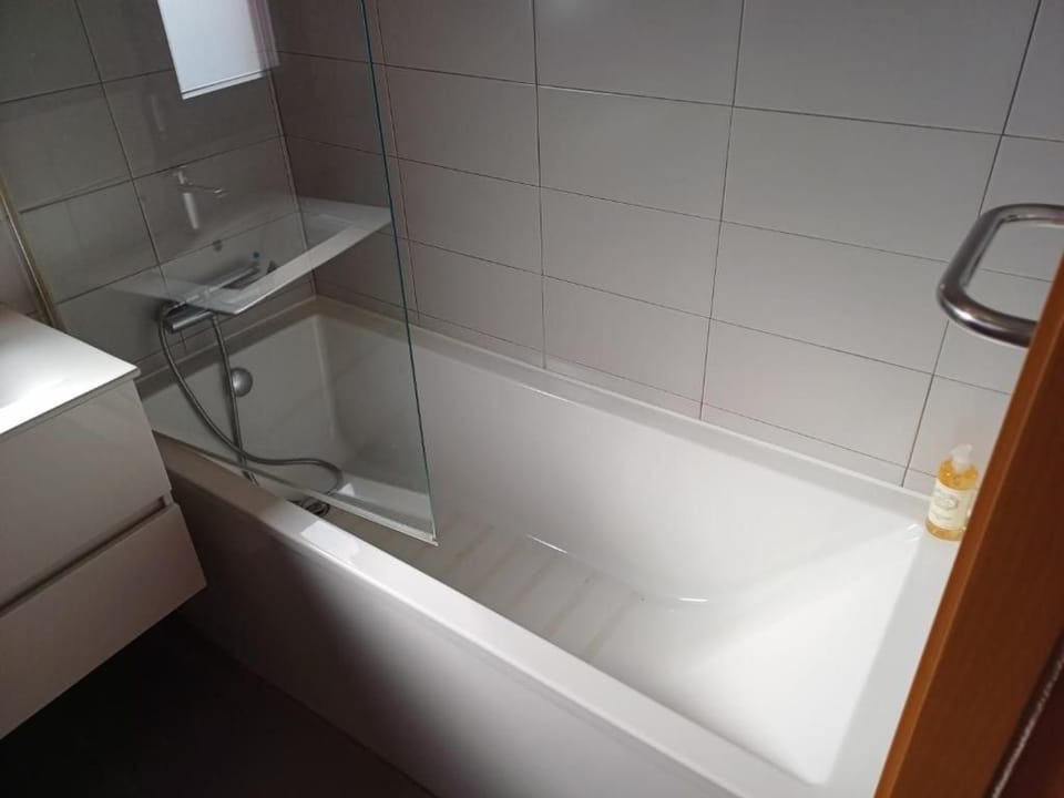 Relax & Travel Bed and Breakfast in Setubal District