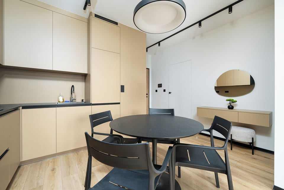 Apartment, Balcony