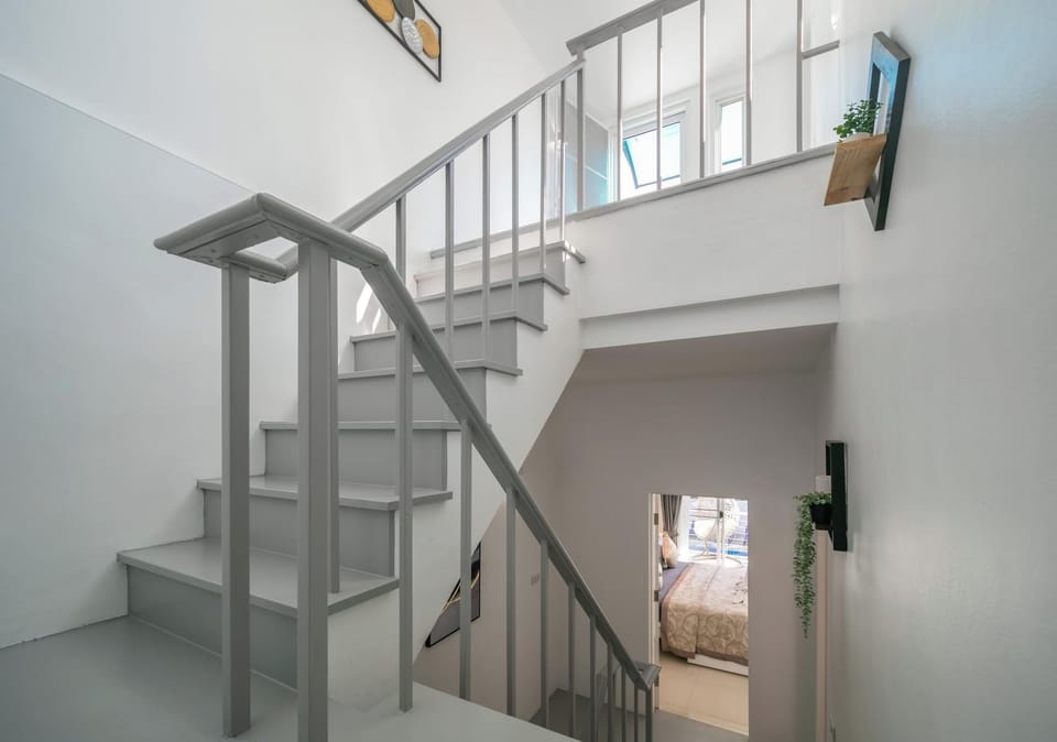 Townhome, 2 Bedrooms, Non Smoking, Balcony | WiFi (free), bed sheets