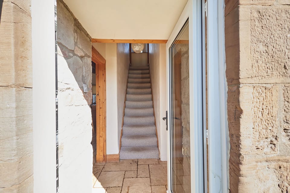 Host Stay - West Loanend Cottage House in Berwick -upon Tweed Bridge