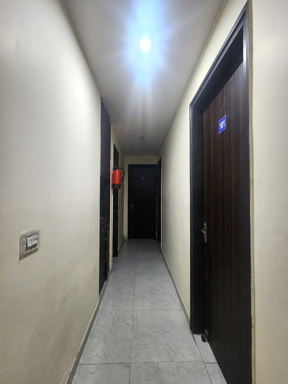 Oly Hotel Star Inn Hotel in New Delhi
