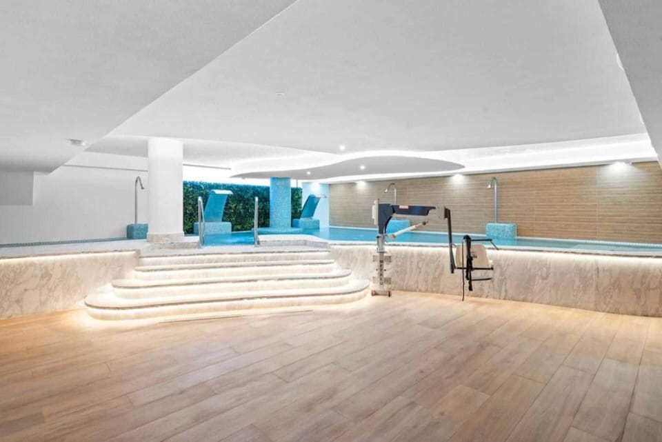 Golden View by IIM Apartment in Sitio de Calahonda