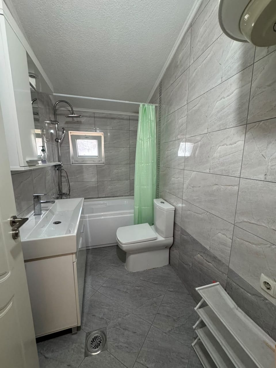 Gresa Penthouse Apartment in Europe