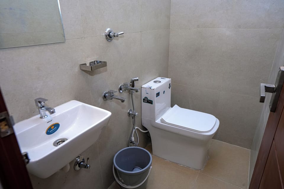 New AS Tourist Home Hotel in Kochi