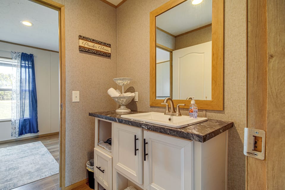 Explore Oklahoma! Grand Lake - Rock Crawling Cottage in Oklahoma