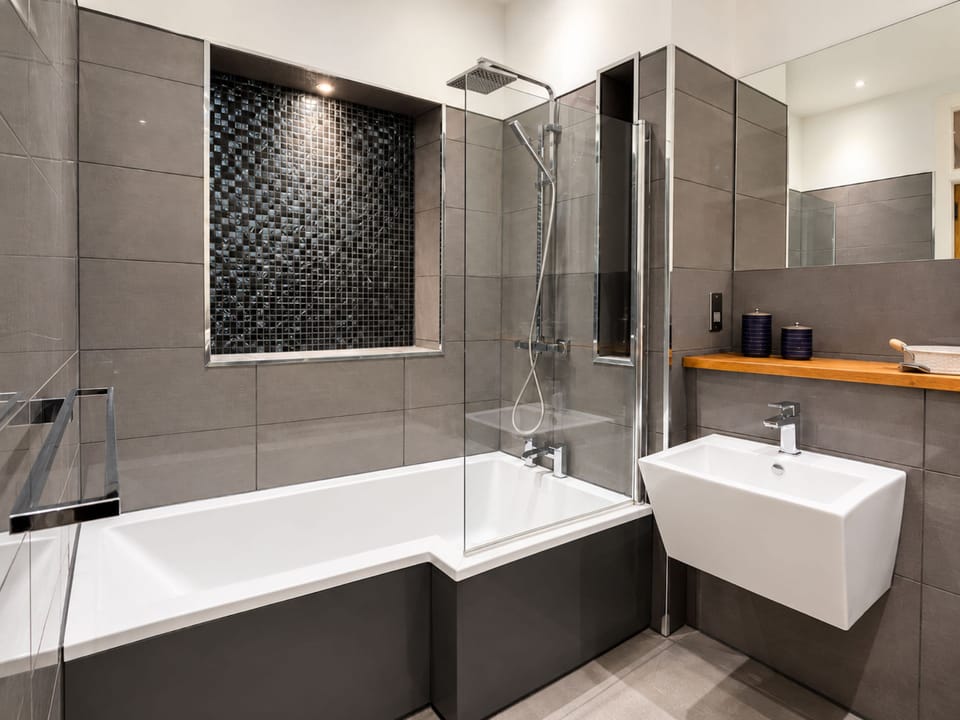 Charming Stay Near Edinburgh Castle Apartment in Edinburgh