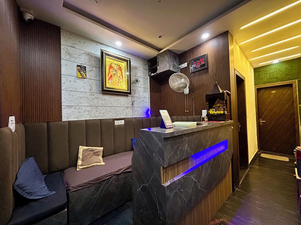 Madhav Guest House Bed and Breakfast in Uttar Pradesh