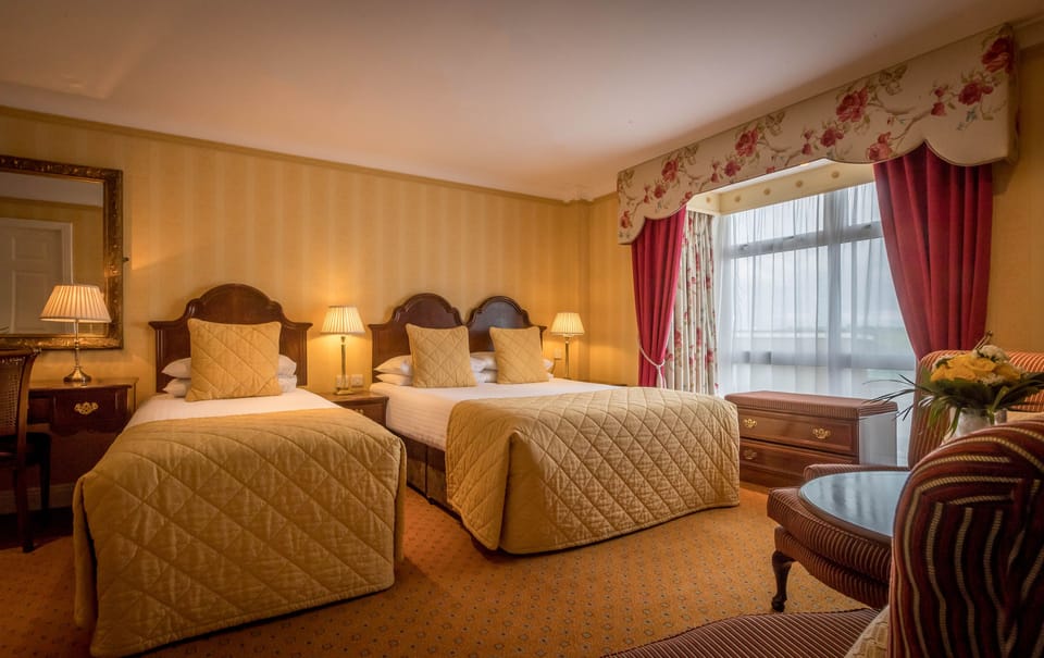 Twin Room, 2 Twin Beds | In-room safe, desk, laptop workspace, iron/ironing board (on request)