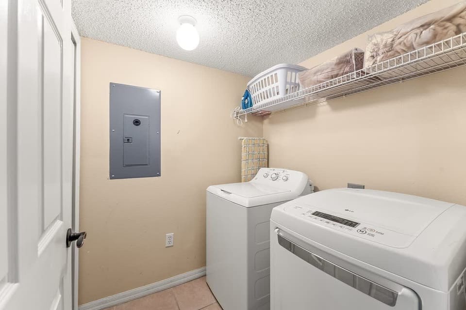 3BR Villa in Emerald Island Near Disney Villa in Osceola County