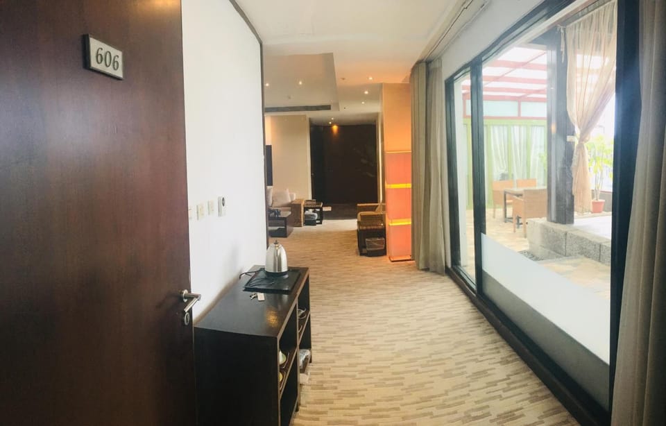 Minibar, in-room safe, desk, blackout drapes