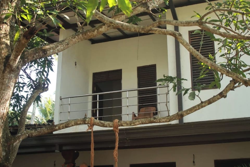 Vihansha Guesthouse Weligama Bed and Breakfast in Southern Province