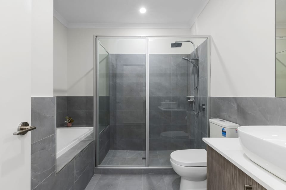 Linger Laugh - A Sepal Stay House in Henley Brook