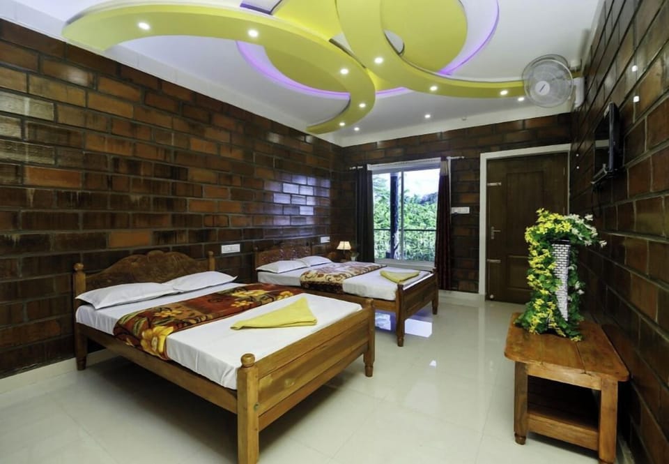 Spring Valley Resort Hotel in Tamil Nadu
